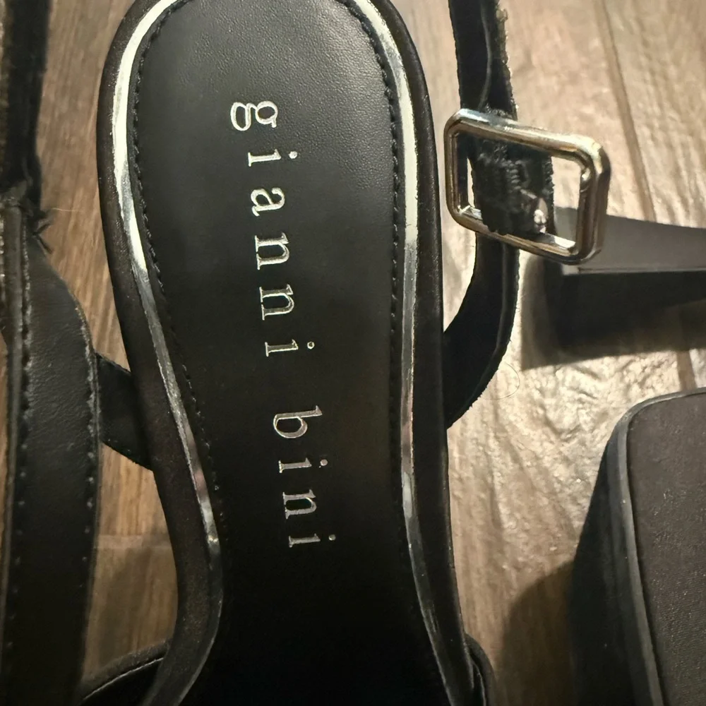 Gianni Bini Black Satin Heels with Silver Accents